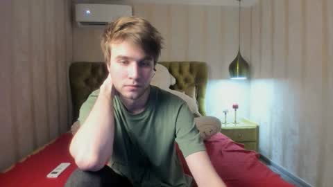 Snapshot of jonnahhell chatting on December 2025 07:02:02 AM Jonah online show from December 2025 07:02:02 AM