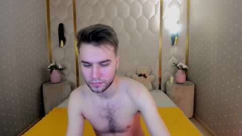 Snapshot of jonnahhell chatting on December 2025 08:01:02 AM Jonah online show from December 2025 08:01:02 AM