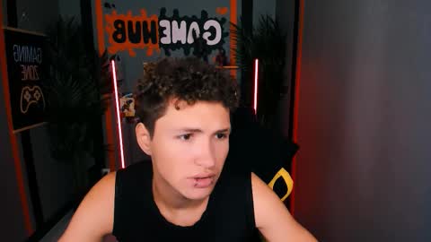 Snapshot of jonny_dark chatting on October 2025 10:40:02 AM Jonny online show from October 2025 10:40:02 AM