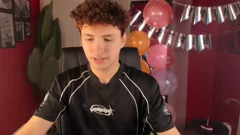 Snapshot of jonny_dark chatting on November 2025 12:41:02 PM Jonny online show from November 2025 12:41:02 PM