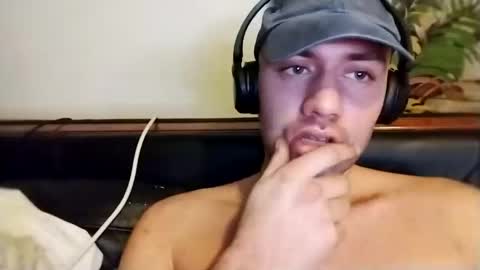 Snapshot of jonnyblow chatting on December 2024 06:12:01 PM J online show from December 2024 06:12:01 PM