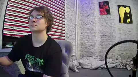 Snapshot of jonnymyloka chatting on December 2024 11:06:02 PM JONNY online show from December 2024 11:06:02 PM