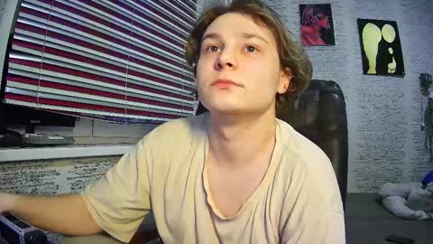 Snapshot of jonnymyloka chatting on March 2025 02:40:01 PM JONNY online show from March 2025 02:40:01 PM