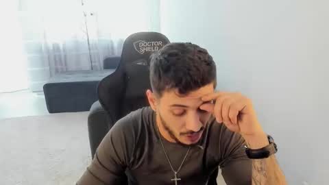 jonnyporn1 online show from February 2026 11:18:01 AM