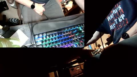 Snapshot of jontn_swift chatting on November 2025 06:19:02 AM Jonathon Swift online show from November 2025 06:19:02 AM