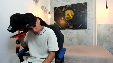 Snapshot of jordanandandrew chatting on February 2025 07:27:02 PM jordanandandrew online show from February 2025 07:27:02 PM