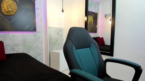 Snapshot of jordanandandrew chatting on February 2025 10:59:02 PM jordanandandrew online show from February 2025 10:59:02 PM