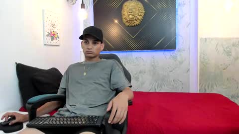 Snapshot of jordanandandrew chatting on February 2025 07:36:01 PM jordanandandrew online show from February 2025 07:36:01 PM