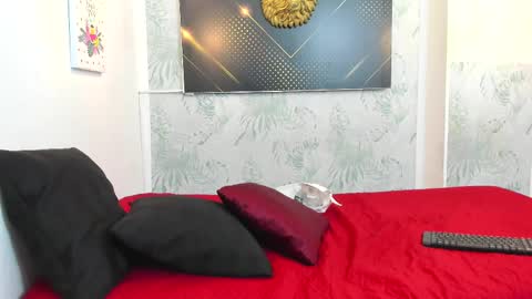 Snapshot of jordanandandrew chatting on March 2025 08:07:02 PM jordanandandrew online show from March 2025 08:07:02 PM