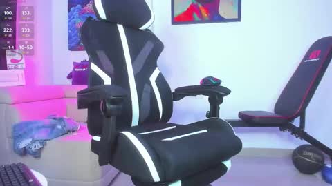 JordanRossie online show from September 2025 12:01:02 AM