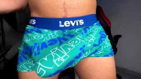 Snapshot of jordylatin202 chatting on October 2025 11:20:02 PM DAVID online show from October 2025 11:20:02 PM