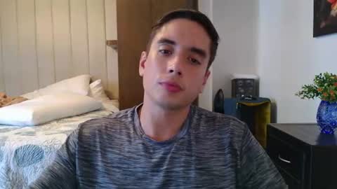 Snapshot of jorge124345 chatting on July 2026 08:27:01 PM Babyface online show from July 2026 08:27:01 PM