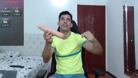 jose_rumbero91 online show from January 2025 12:08:01 PM