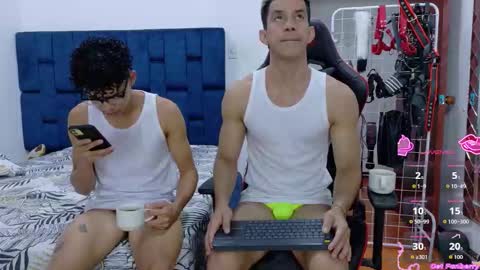 jose_rumbero91 online show from November 2025 12:16:02 PM