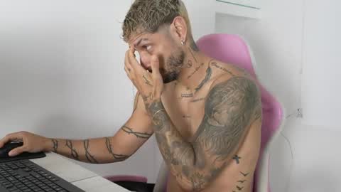 jose_wc online show from April 2026 12:03:02 PM