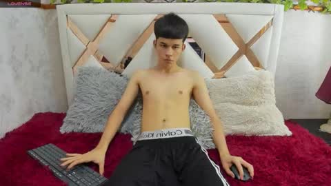 Snapshot of josedaviidd chatting on December 2025 06:23:01 PM JOSE DAVID online show from December 2025 06:23:01 PM