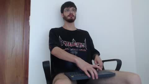 Snapshot of joseh0se chatting on April 2026 12:52:02 PM alejandro online show from April 2026 12:52:02 PM