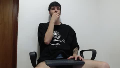 Snapshot of joseh0se chatting on April 2026 02:03:02 AM alejandro online show from April 2026 02:03:02 AM