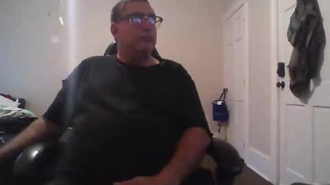 Snapshot of josehosebb chatting on February 2026 11:09:01 PM josehosebb online show from February 2026 11:09:01 PM