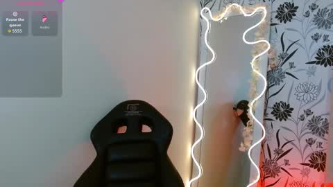 Snapshot of joselyn_tay chatting on November 2025 11:44:01 AM Joselyn online show from November 2025 11:44:01 AM