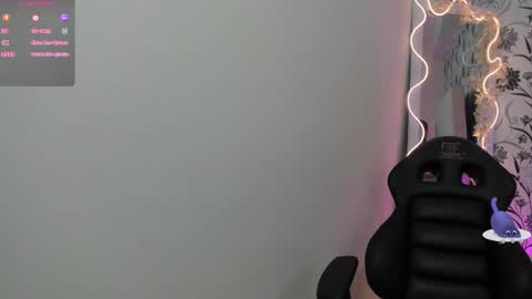 Snapshot of joselyn_tay chatting on March 2026 12:01:02 PM Joselyn online show from March 2026 12:01:02 PM