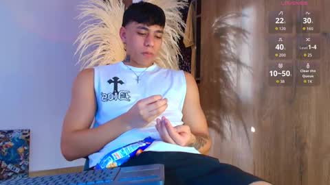 Josep online show from October 2025 10:01:01 PM