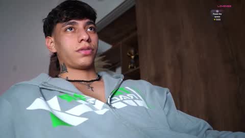 Josep online show from November 2025 10:37:02 PM