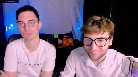 Snapshot of joseph_bear_ chatting on October 2025 08:13:02 PM joseph_bear_ online show from October 2025 08:13:02 PM