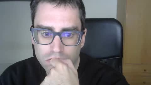 Snapshot of josevd chatting on March 2026 10:59:02 AM Jose online show from March 2026 10:59:02 AM