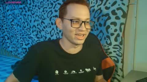 josh_18cm online show from October 2025 12:25:01 AM