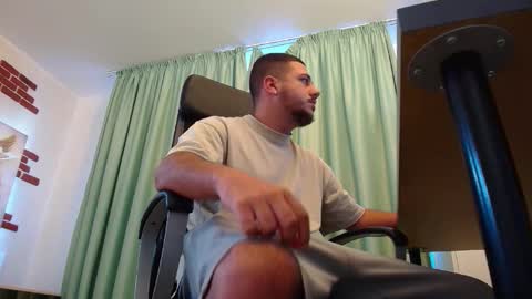 JoshKnight online show from September 2025 05:18:01 AM