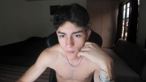 Snapshot of joshmiller_ chatting on February 2026 10:21:01 PM Josh online show from February 2026 10:21:01 PM