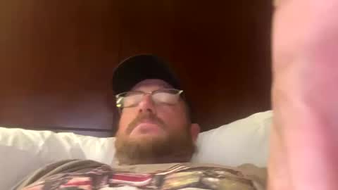 Snapshot of joshua122933 chatting on October 2025 01:03:02 PM Josh online show from October 2025 01:03:02 PM