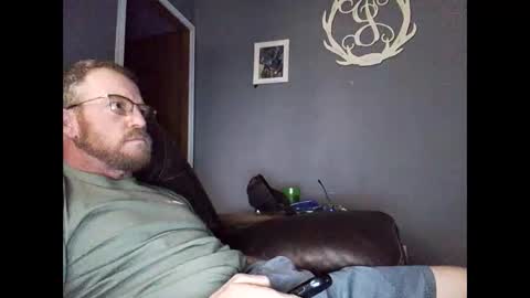 Snapshot of joshua122933 chatting on February 2026 06:33:02 AM Josh online show from February 2026 06:33:02 AM