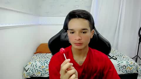 Snapshot of joshua_21l chatting on December 2024 08:21:02 PM joshua online show from December 2024 08:21:02 PM