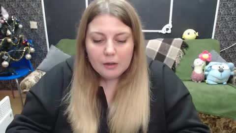 Snapshot of josiesun771 chatting on December 2024 04:40:02 PM josiesun771 online show from December 2024 04:40:02 PM