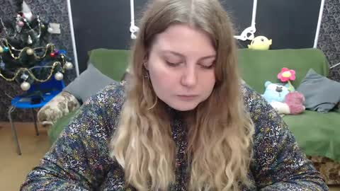 Snapshot of josiesun771 chatting on January 2025 07:34:02 AM josiesun771 online show from January 2025 07:34:02 AM