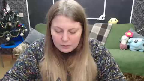 Snapshot of josiesun771 chatting on January 2025 07:04:01 AM josiesun771 online show from January 2025 07:04:01 AM