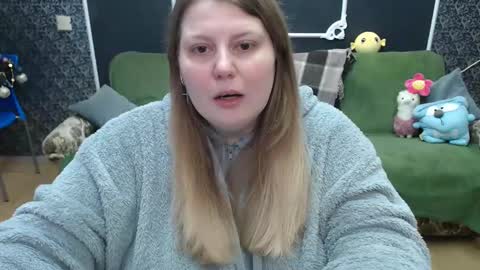 Snapshot of josiesun771 chatting on February 2025 07:04:02 AM josiesun771 online show from February 2025 07:04:02 AM