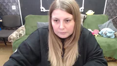 Snapshot of josiesun771 chatting on February 2025 10:39:02 AM josiesun771 online show from February 2025 10:39:02 AM