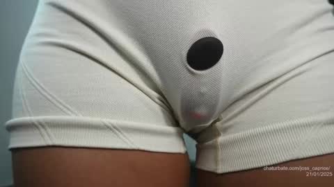 Snapshot of joss_caprice chatting on January 2025 06:23:01 PM Joss online show from January 2025 06:23:01 PM