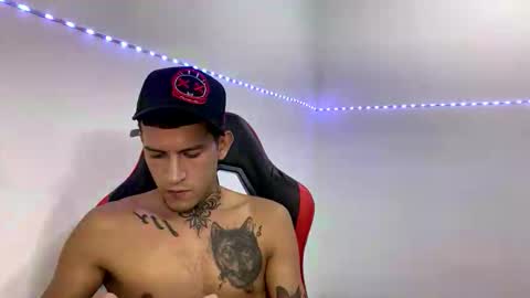 Snapshot of josue_linares chatting on October 2025 10:05:02 AM josue_linares online show from October 2025 10:05:02 AM