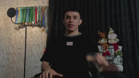 Im Jouliano online show from December 2024 09:28:01 PM