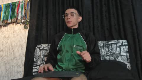 Im Jouliano online show from January 2025 09:39:01 PM