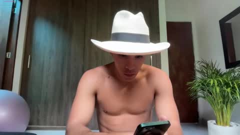 Snapshot of joulianogreco1 chatting on November 2025 09:36:02 PM Im Jouliano online show from November 2025 09:36:02 PM