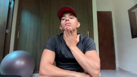 Snapshot of joulianogreco1 chatting on November 2025 08:34:02 PM Im Jouliano online show from November 2025 08:34:02 PM