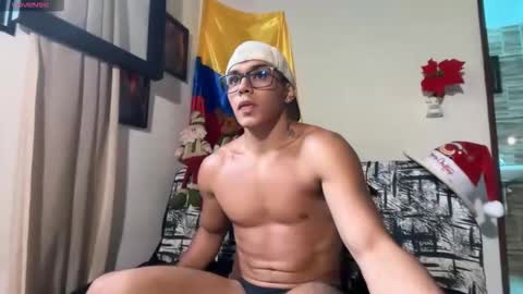 Snapshot of joulianogreco1 chatting on December 2025 09:21:02 PM Im Jouliano online show from December 2025 09:21:02 PM