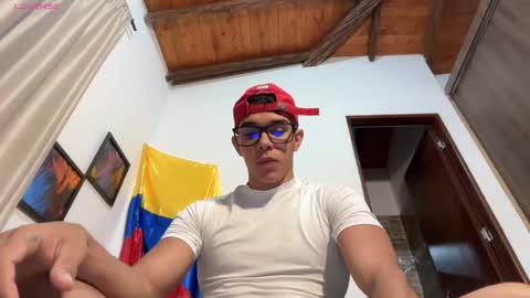 Snapshot of joulianogreco1 chatting on January 2026 11:17:01 PM Im Jouliano online show from January 2026 11:17:01 PM