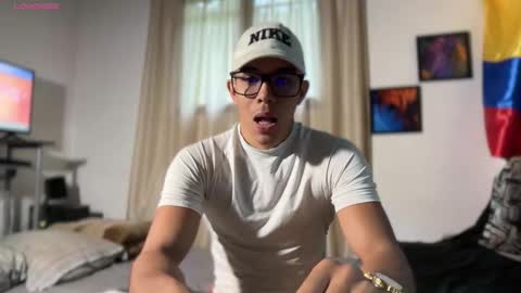 Snapshot of joulianogreco1 chatting on January 2026 09:29:01 PM Im Jouliano online show from January 2026 09:29:01 PM