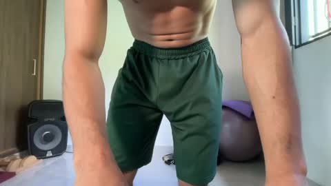 Im Jouliano online show from May 2026 03:06:01 PM